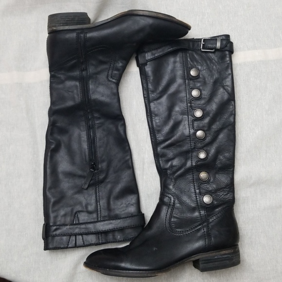 arturo chiang black boots